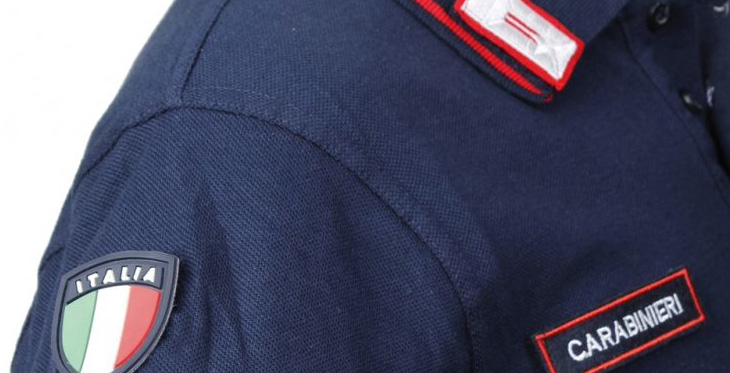 Allo studio la maglietta “polo” per tutti i Carabinieri. Il SIC non segue le mode, le anticipa. Noi lo chiedevamo da un anno!